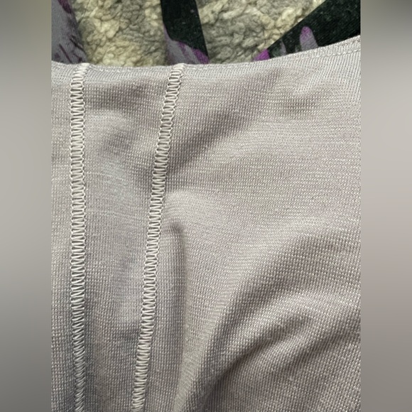 Lululemon Energy Bra *Medium Support, B–D Cup Floral Shift Multi - Picture 9 of 10